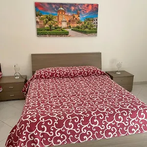 https://casa-sicilia-palermo.palermohotels.org