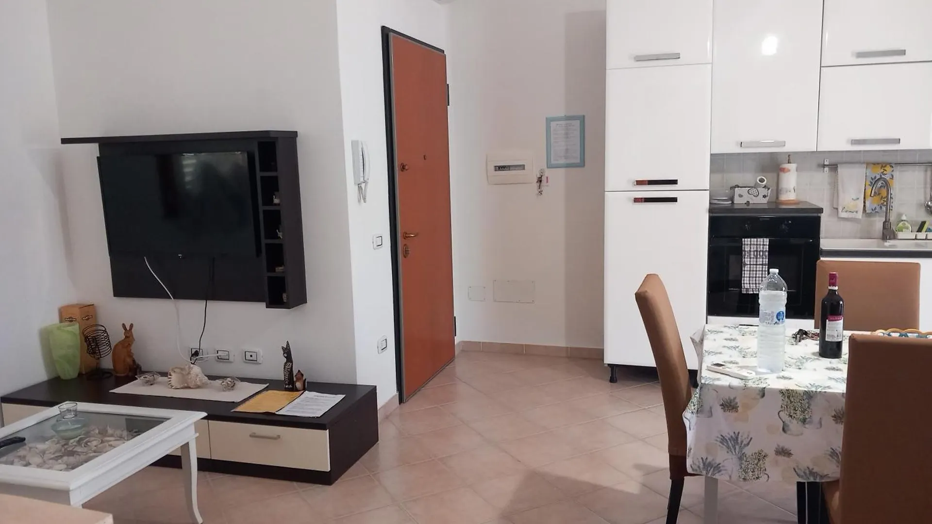Bosa Casa Giulia con 2 camere Italia